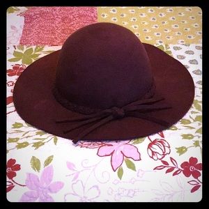 Women’s wool hat